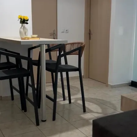 דירה Diktamo Coast Living Ofrínion
